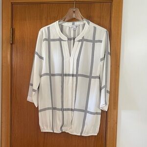 41 Hawthorn White and Gray Plaid Blouse